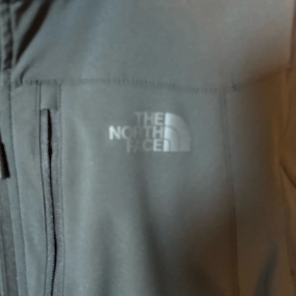 The North Face Men's Charcoal Performance Jacket